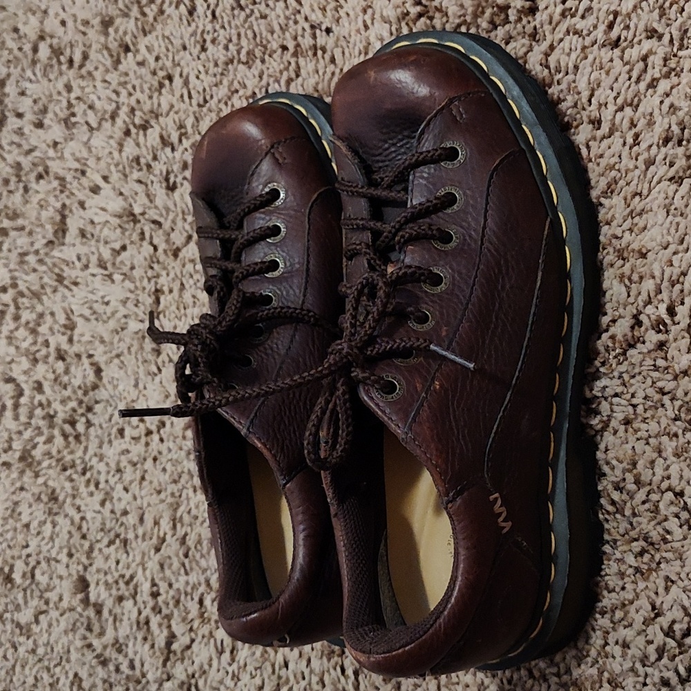 DOC MARTENS 11648 brown chunky oxford loafers brogues